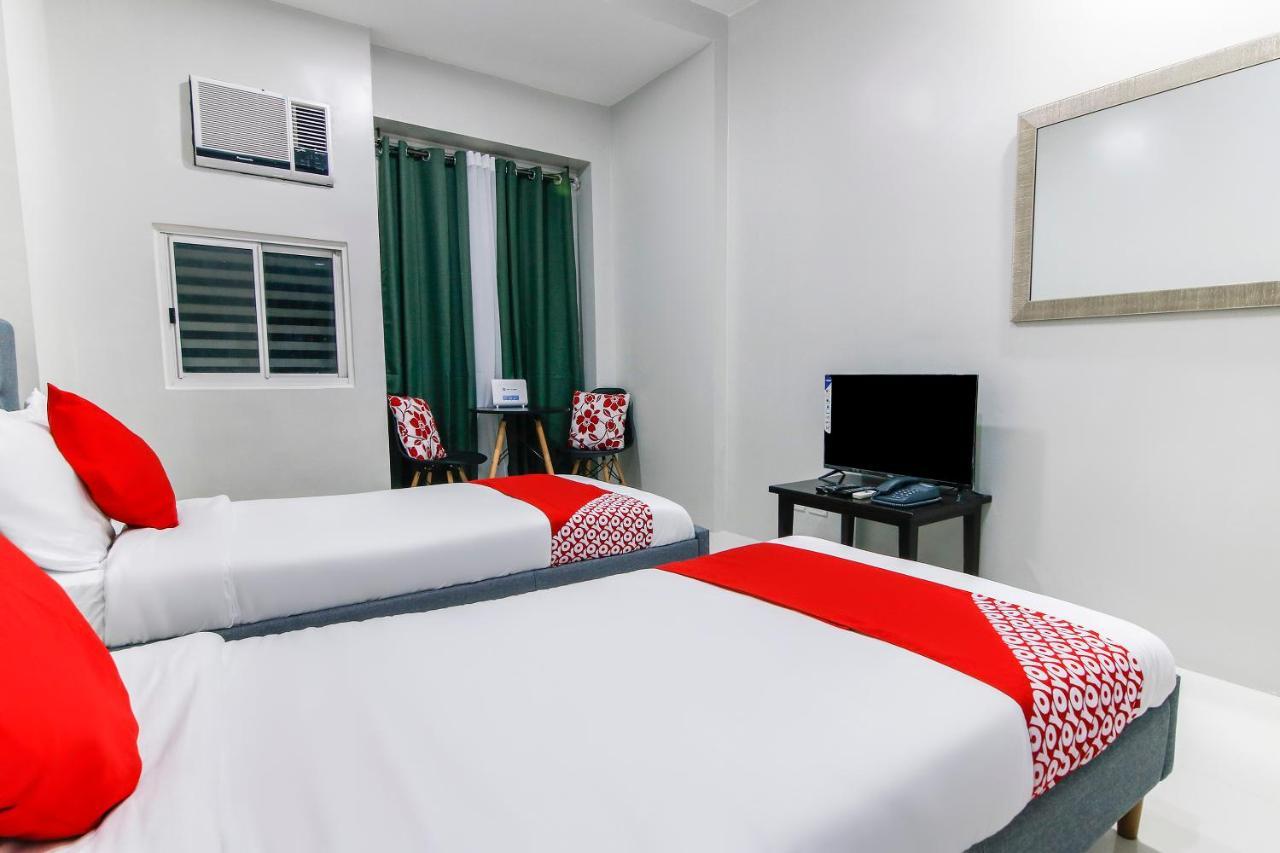 Oyo 508 Vista Wil Tower Hotell Manila Exteriör bild